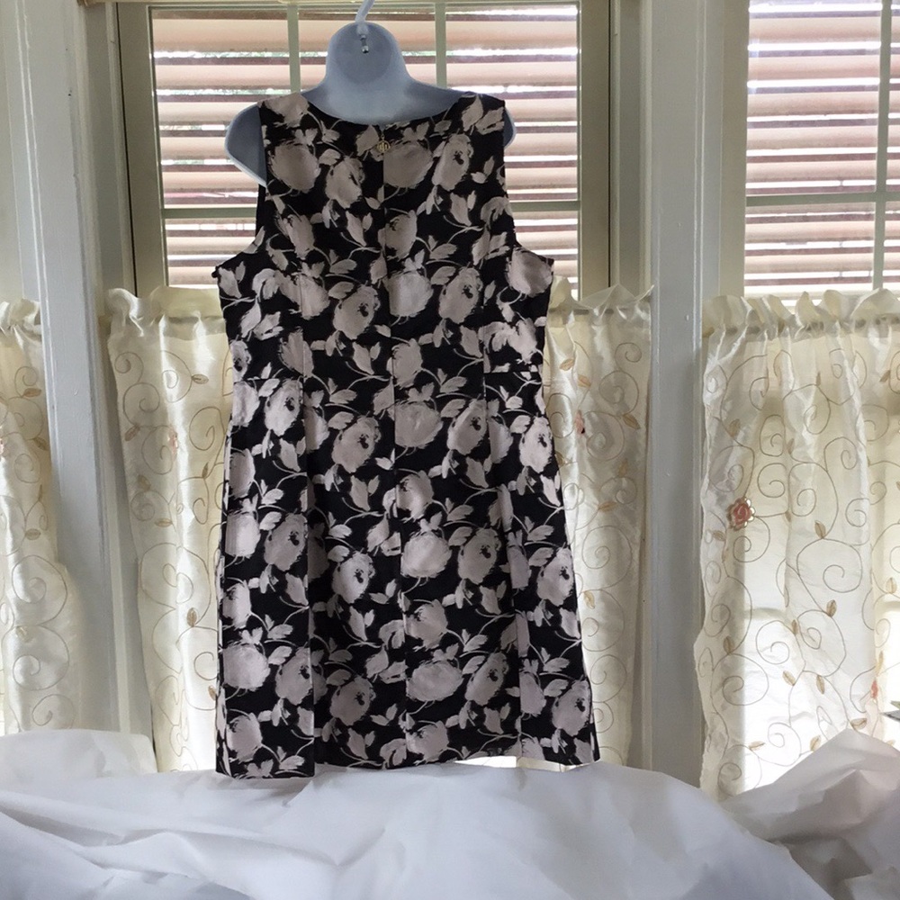 Tommy Hilfiger Dress Black and Cream Floral